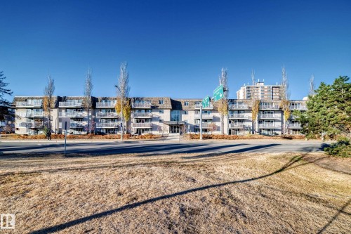 417 8604 Gateway Boulevard, Edmonton, AB - Outdoor