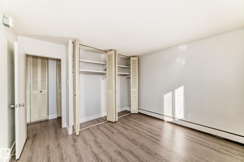 417 8604 Gateway Boulevard, Edmonton, AB - Indoor Photo Showing Other Room