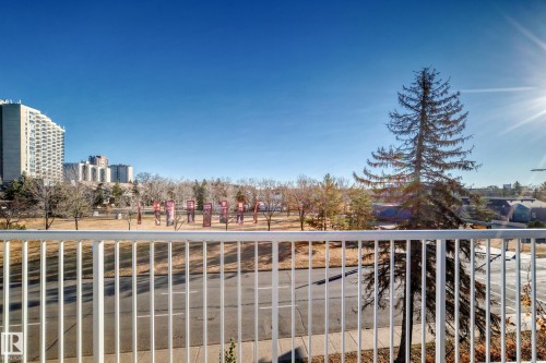 417 8604 Gateway Boulevard, Edmonton, AB - Outdoor