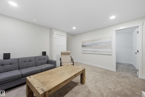 2608 Anderson Crescent, Edmonton, AB - Indoor