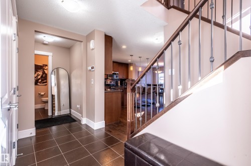 623 176 Street, Edmonton, AB - Indoor Photo Showing Other Room