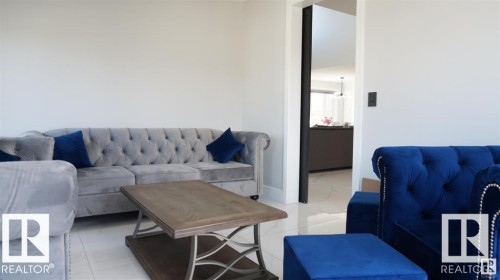 View of living area - 707 180 Street, Edmonton, AB - 