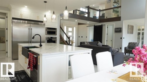 707 180 Street, Edmonton, AB - Indoor Photo Showing Kitchen With Upgraded Kitchen