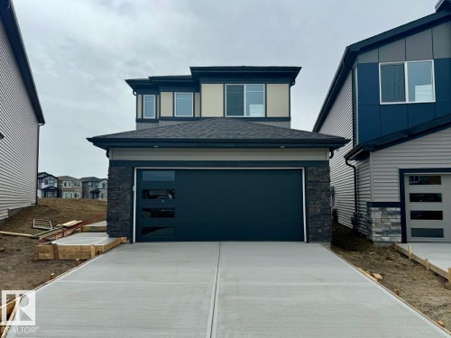 Upper 319 33 Avenue, Edmonton, AB - Outdoor