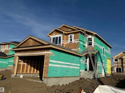 11 REDBUD Way  St. Albert, AB T8N 8E7