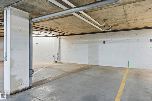 315 10611 117 Street, Edmonton, AB - Indoor Photo Showing Garage