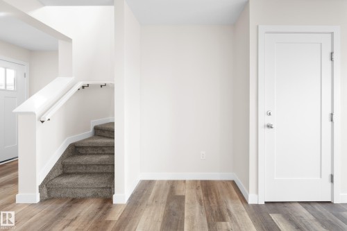 752 Berg Loop, Leduc, AB - Indoor Photo Showing Other Room