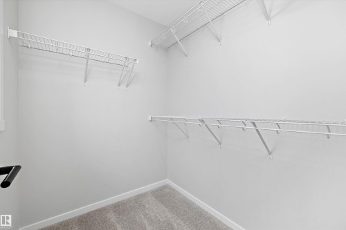 5723 Hawthorn Common, Edmonton, AB - Indoor With Storage
