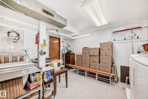 10931 98 Street, Edmonton, AB - Indoor Photo Showing Laundry Room