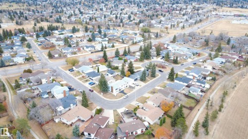 4203 83 Street, Edmonton, AB - Outdoor With View