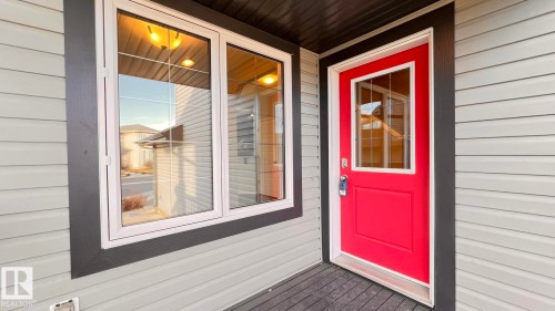 7185 Cardinal Way, Edmonton, AB - Outdoor With Exterior