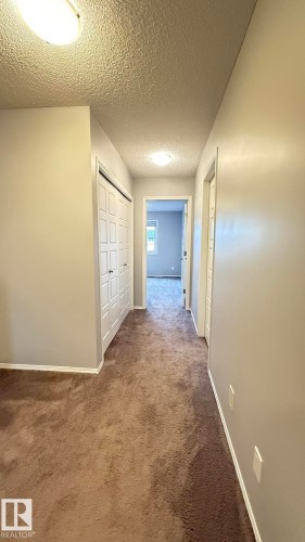7185 Cardinal Way, Edmonton, AB - Indoor Photo Showing Other Room
