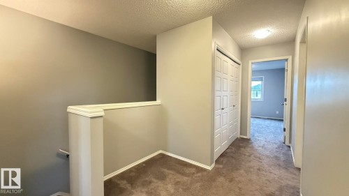 7185 Cardinal Way, Edmonton, AB - Indoor Photo Showing Other Room