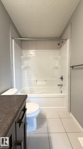 7185 Cardinal Way, Edmonton, AB - Indoor Photo Showing Bathroom