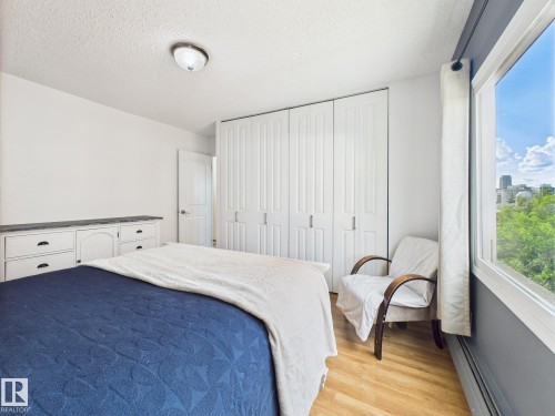 603 9909 110 Street, Edmonton, AB - Indoor Photo Showing Bedroom