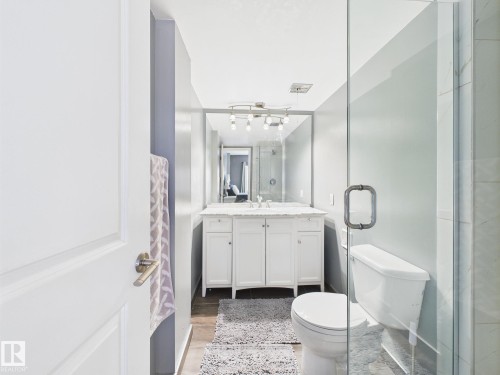 603 9909 110 Street, Edmonton, AB - Indoor Photo Showing Bathroom