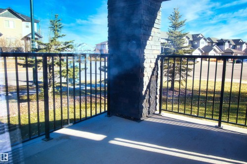 124 12025 22 Avenue, Edmonton, AB - Outdoor