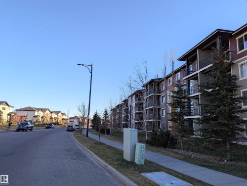 124 12025 22 Avenue, Edmonton, AB - Outdoor