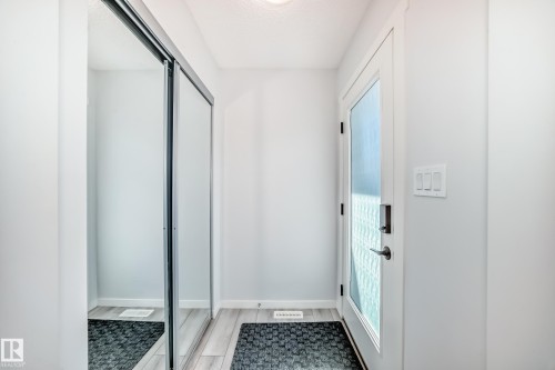 5043 Kinney Link, Edmonton, AB - Indoor Photo Showing Other Room