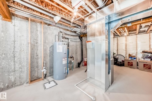 5043 Kinney Link, Edmonton, AB - Indoor Photo Showing Basement