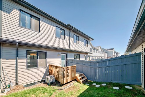 5043 Kinney Link, Edmonton, AB - Outdoor With Exterior