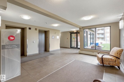 319 13907 136 Street, Edmonton, AB - Indoor