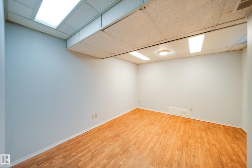 16524 78 Avenue, Edmonton, AB - Indoor Photo Showing Other Room