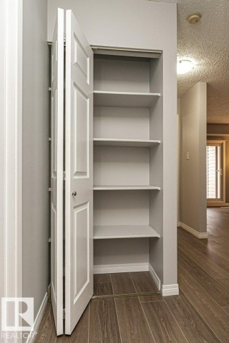 204 14004 26 Street, Edmonton, AB - Indoor