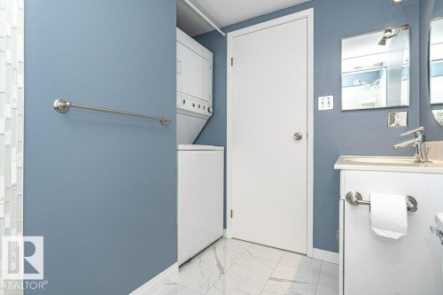 204 14004 26 Street, Edmonton, AB - Indoor Photo Showing Bathroom