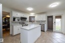 12 Elsinore Place, Edmonton, AB  - Indoor Photo Showing Kitchen With Upgraded Kitchen 