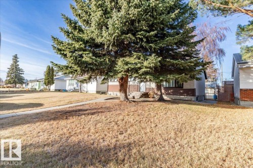 10982 164 Street, Edmonton, AB - Outdoor