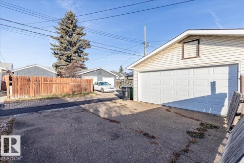 10982 164 Street, Edmonton, AB - Outdoor