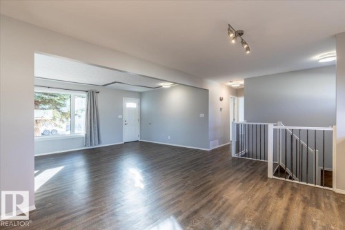 10982 164 Street, Edmonton, AB - Indoor Photo Showing Other Room