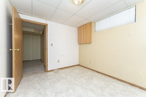 9717 85A Street, Fort Saskatchewan, AB - Indoor Photo Showing Other Room
