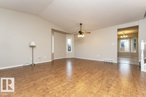 9717 85A Street, Fort Saskatchewan, AB - Indoor Photo Showing Other Room