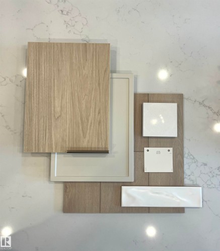 8 Grayson Green, Stony Plain, AB - Indoor