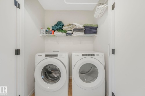 488 38A Street, Edmonton, AB - Indoor Photo Showing Laundry Room
