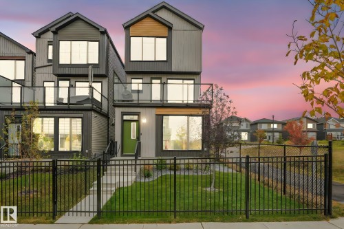 488 38A Street, Edmonton, AB - Outdoor