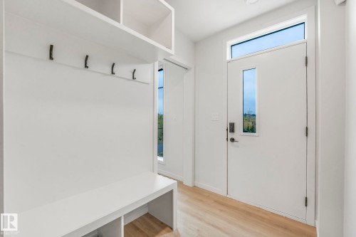 488 38A Street, Edmonton, AB - Indoor Photo Showing Other Room