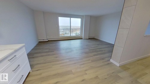 603 9028 Jasper Avenue, Edmonton, AB - Indoor Photo Showing Other Room