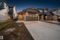 12 Newbury Ci  Sherwood Park, AB T8B 0E8