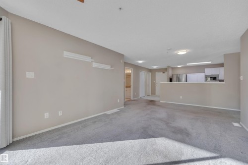 305 10221 111 Street, Edmonton, AB - Indoor Photo Showing Other Room