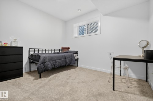 9721 96 Street, Edmonton, AB - Indoor Photo Showing Bedroom