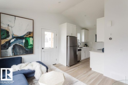9721 96 Street, Edmonton, AB - Indoor Photo Showing Kitchen