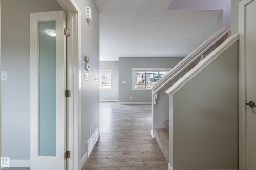 7298 Edgemont Way, Edmonton, AB - Indoor Photo Showing Other Room
