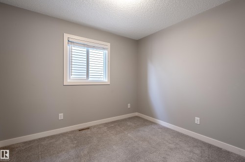 7298 Edgemont Way, Edmonton, AB - Indoor Photo Showing Other Room