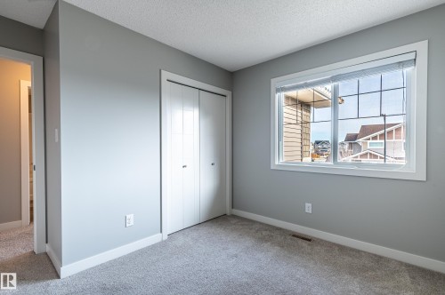 7298 Edgemont Way, Edmonton, AB - Indoor Photo Showing Other Room