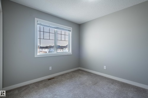 7298 Edgemont Way, Edmonton, AB - Indoor Photo Showing Other Room