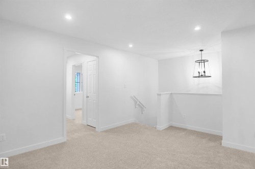 1535 208 Street, Edmonton, AB - Indoor Photo Showing Other Room