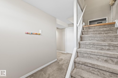 10818 38 Street, Edmonton, AB - Indoor Photo Showing Other Room